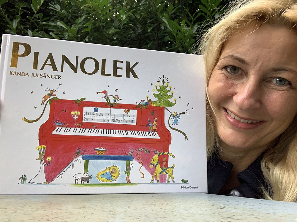 NYHET! Ny bok – Pianolek, kända julsånger